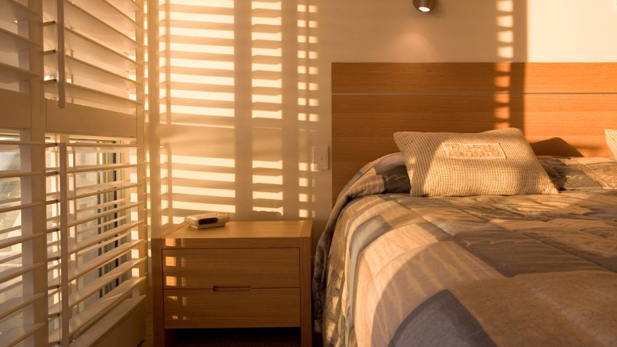 Electric Venetian Blinds